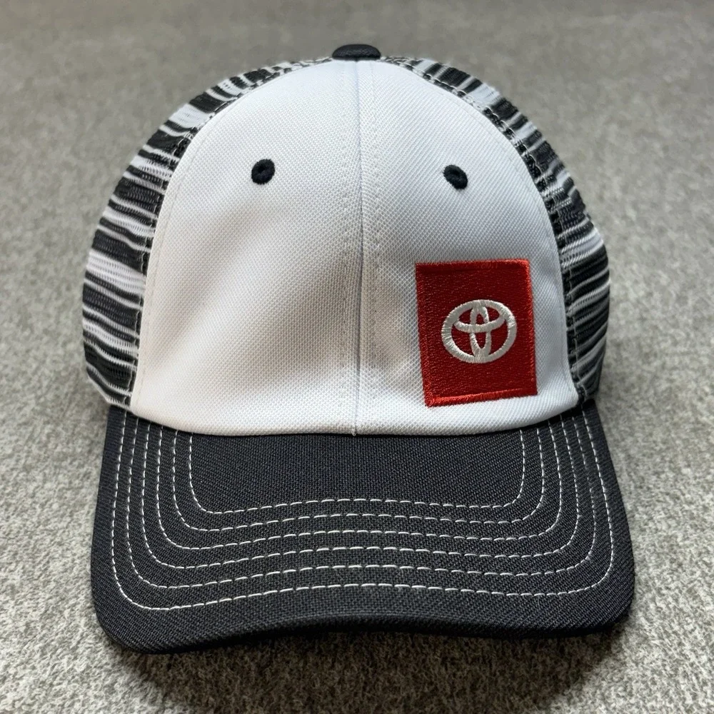 Toyota Adjustable Baseball Trucker Hat Black Red‎ White Logo Cap Mesh